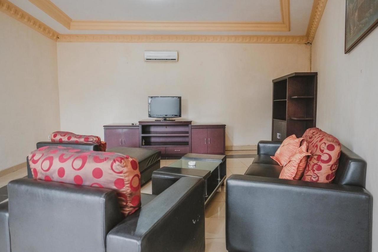 Reddoorz Premium @ Jalan Pal 10 Jambi Otel Dış mekan fotoğraf